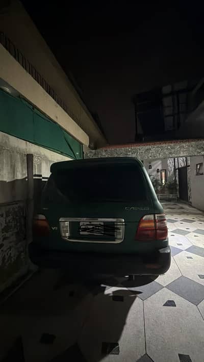 Toyota CYGNUS  2003