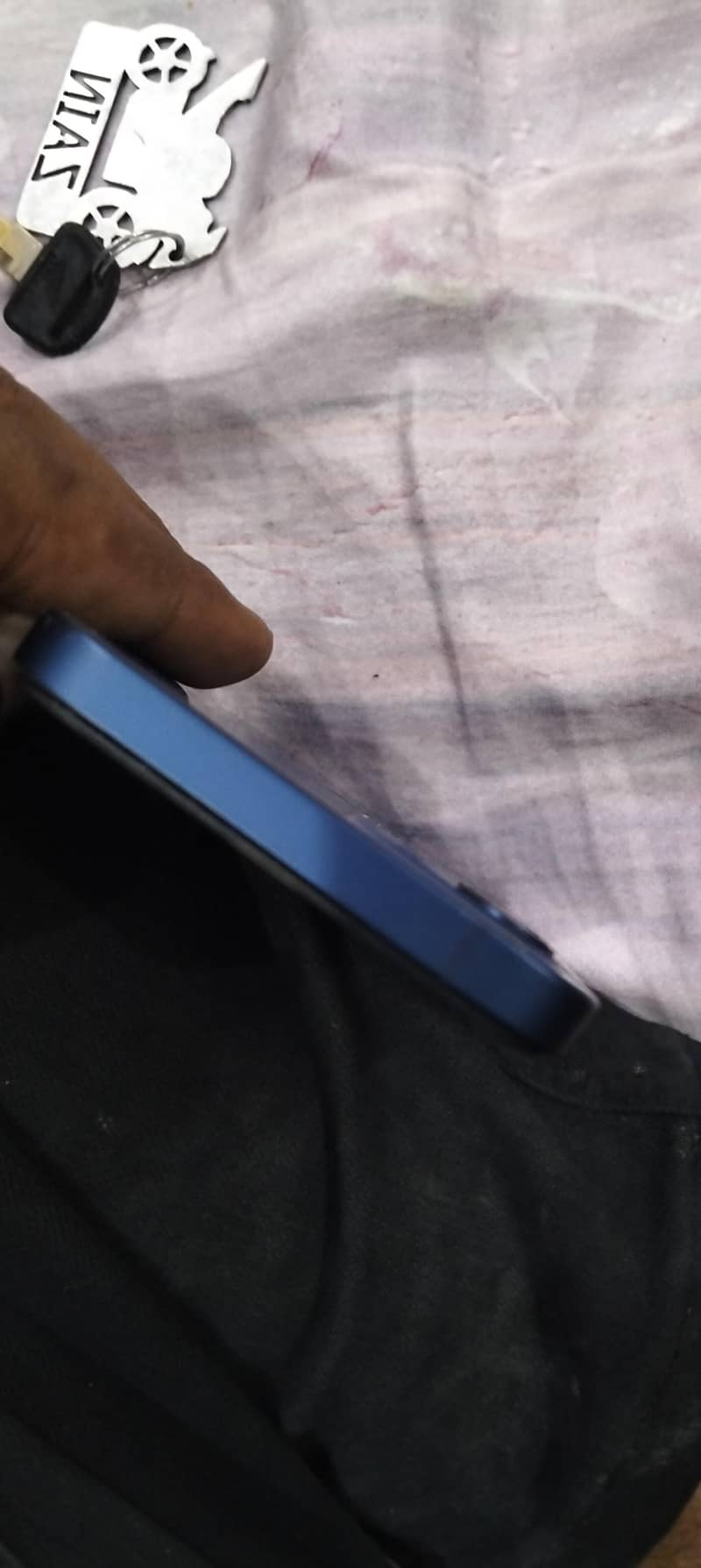 Apple iPhone 12 2