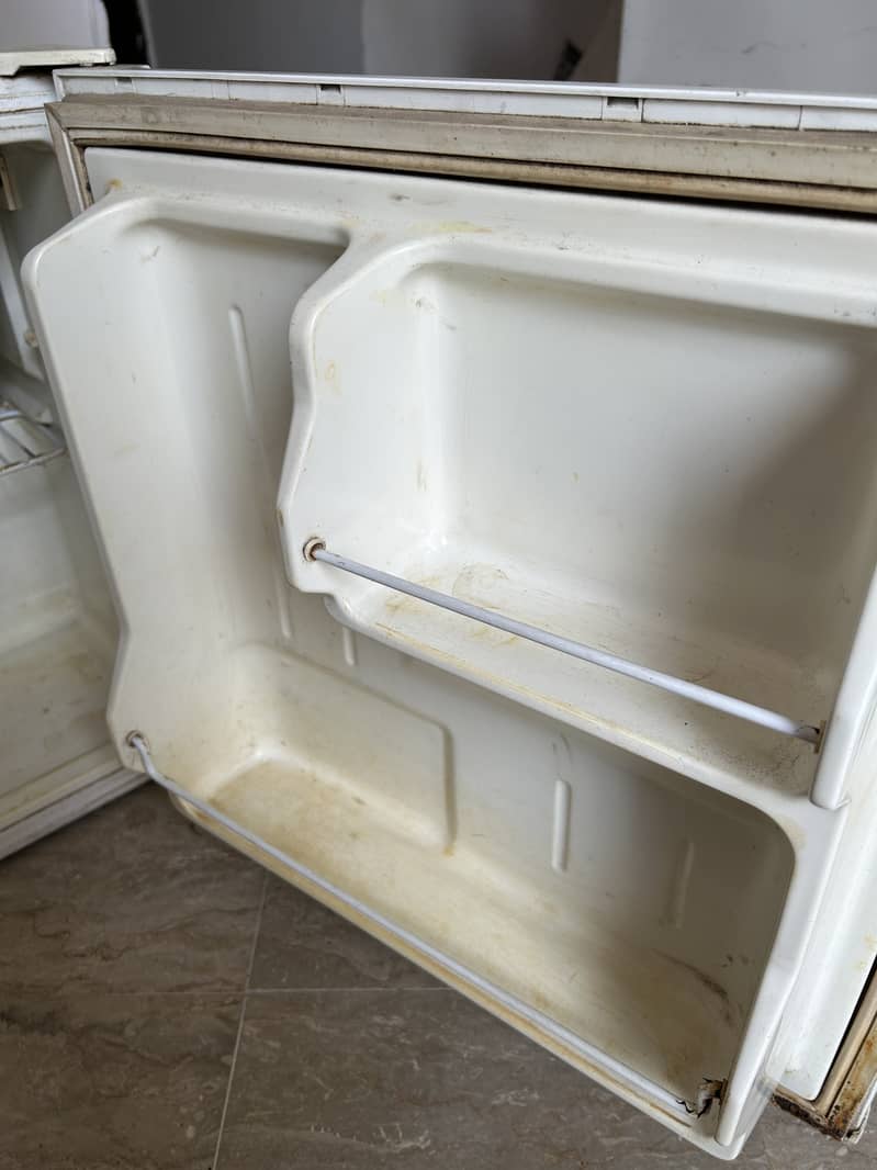 Mini Room Fridge 2