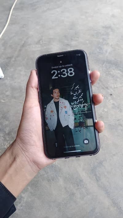 Apple iPhone 11 JV LLA model NON ACTIVE