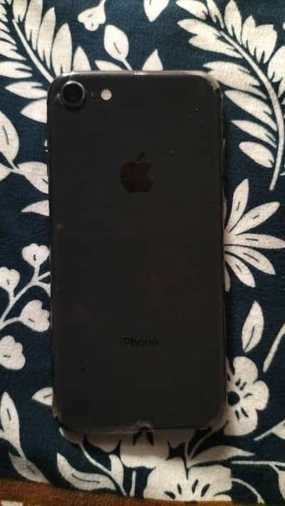 Apple iPhone 8