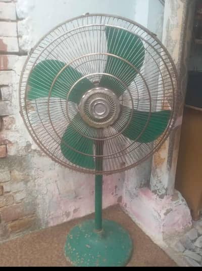 GFC pedestal fan 24inch