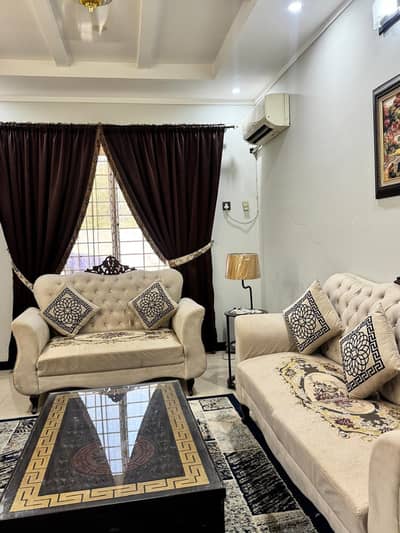 7 seater sofa off white