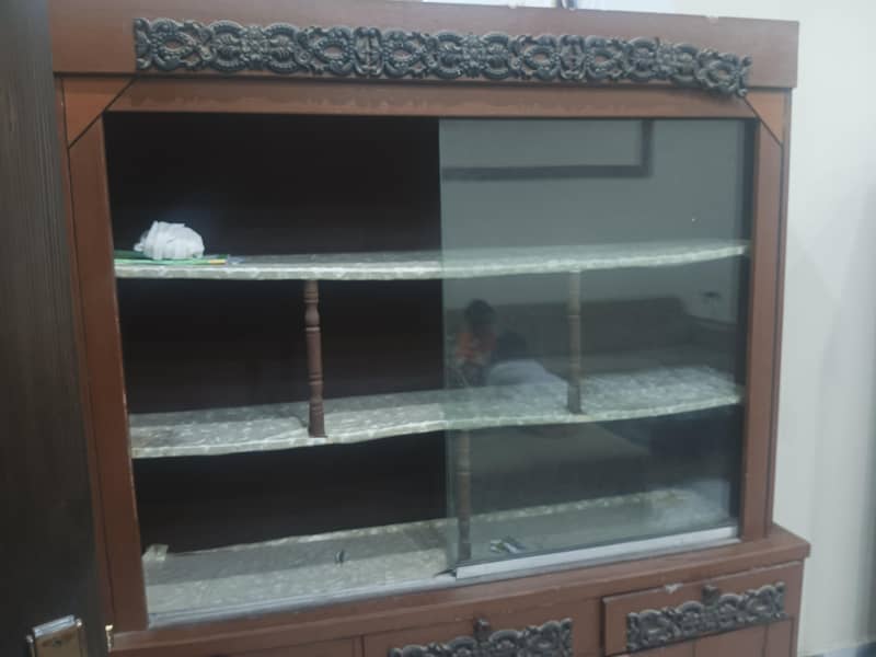 used showcase 1