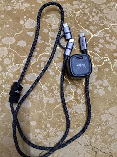 30W charger for iphone and Android C-Type + Lightning (Ronin charger)