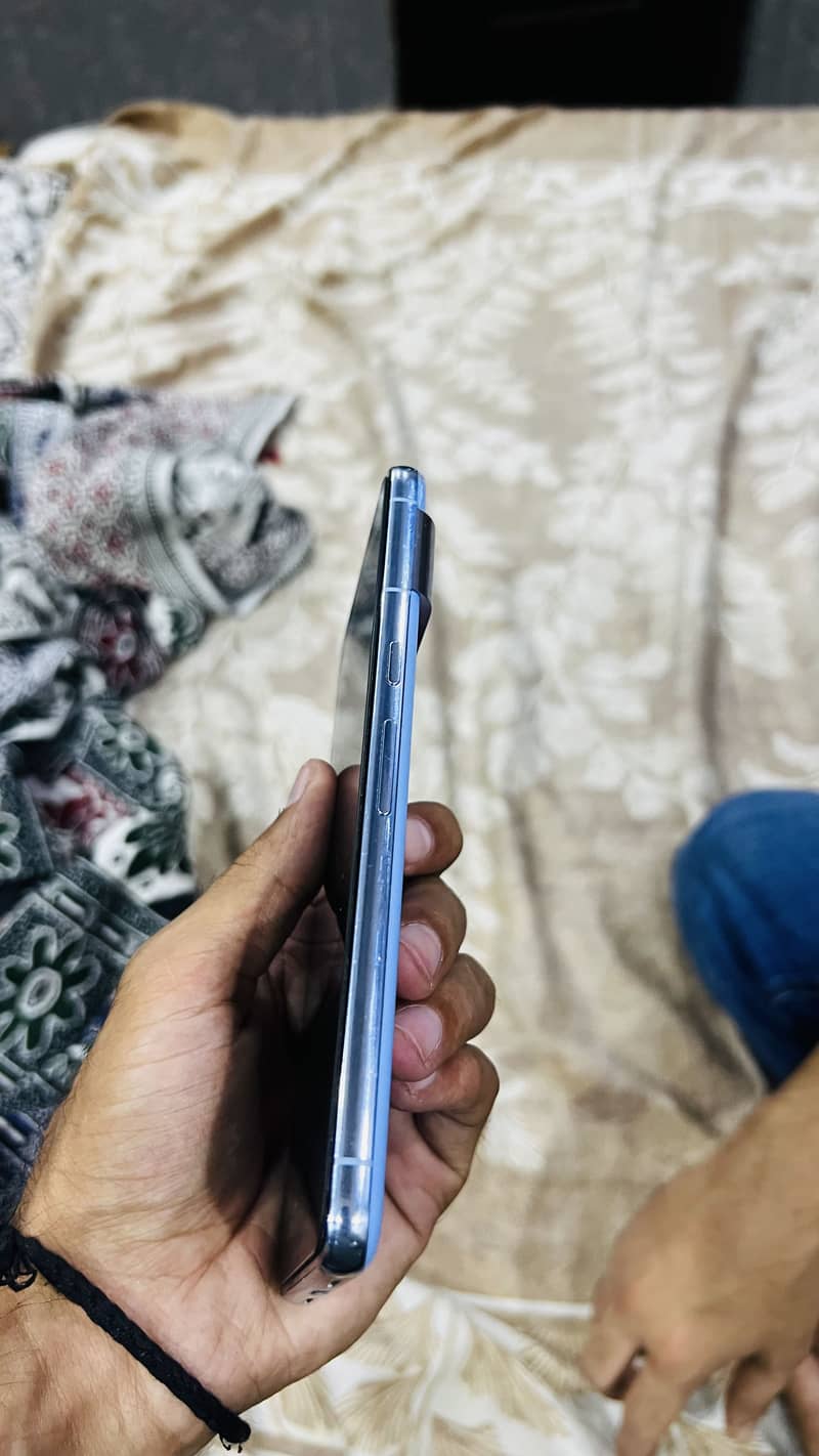 Google Pixel 8 Pro 0