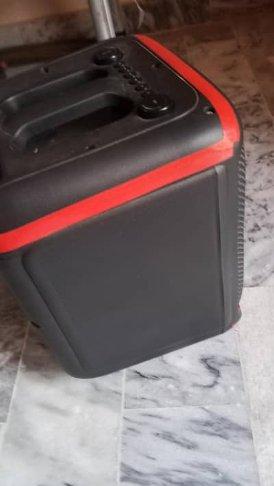 Excellent sound all in 1 speaker