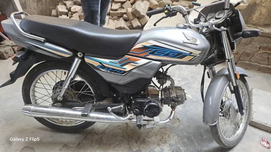 Honda 70 Dream