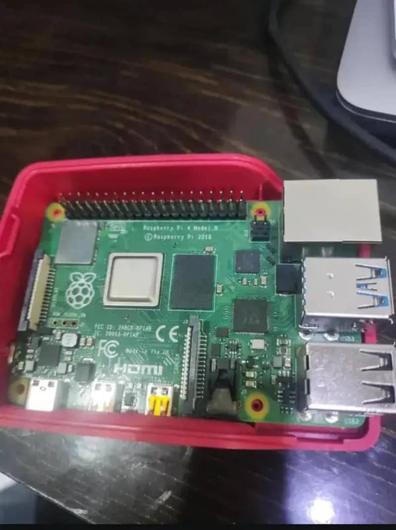 Raspberry pi 4B 2GB 0