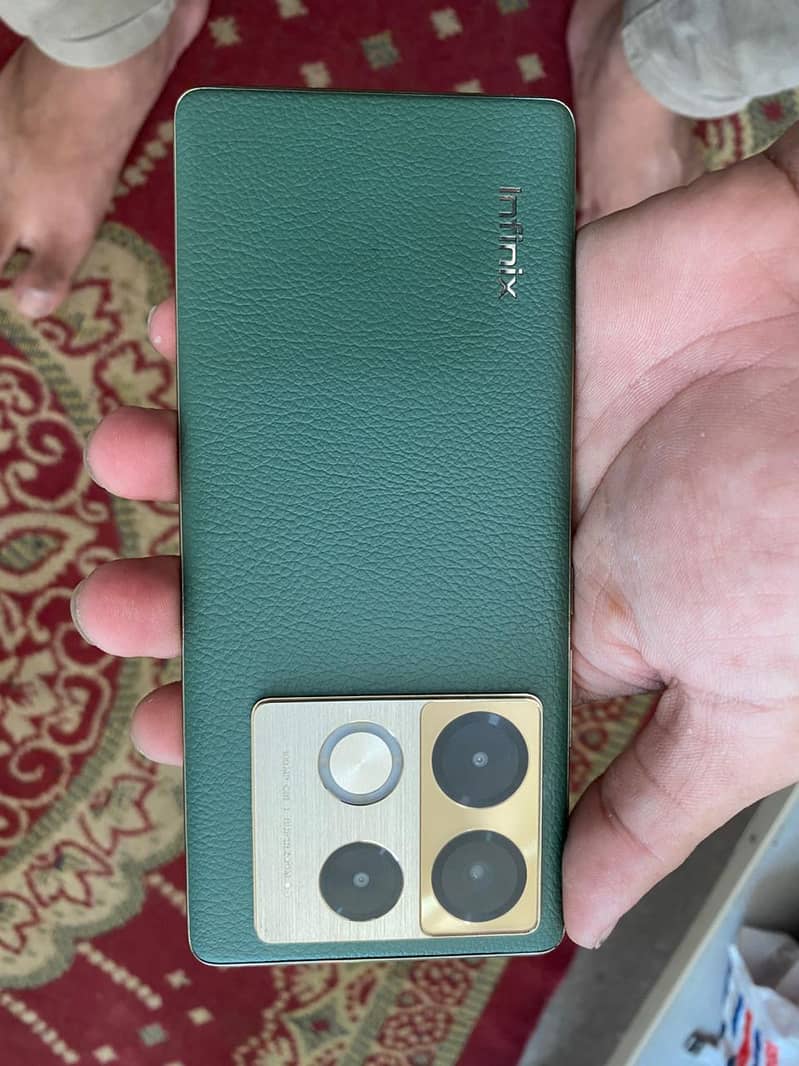 Infinix Note 40 Pro Plus 7
