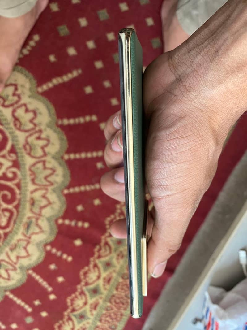 Infinix Note 40 Pro Plus 8