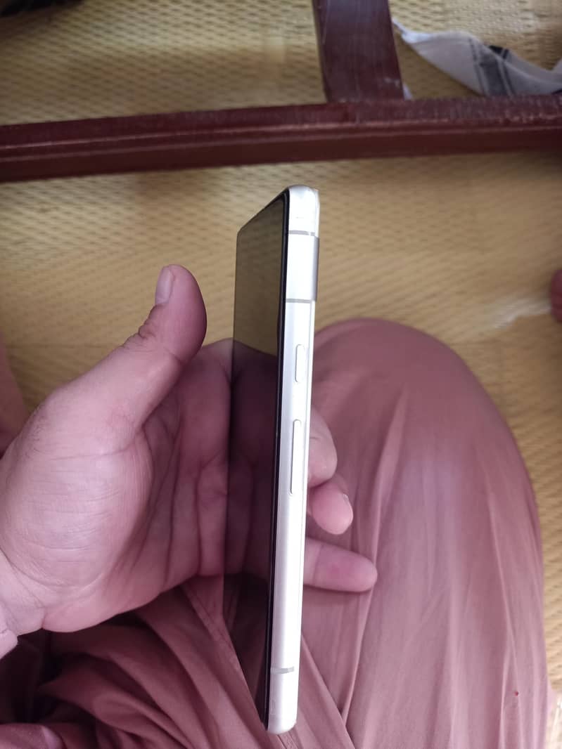 Google Pixel 7a 6