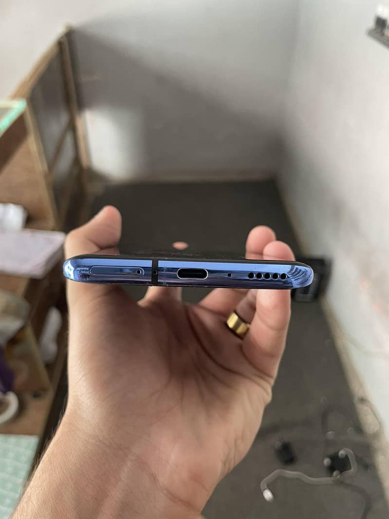 One Plus 7 Pro 3