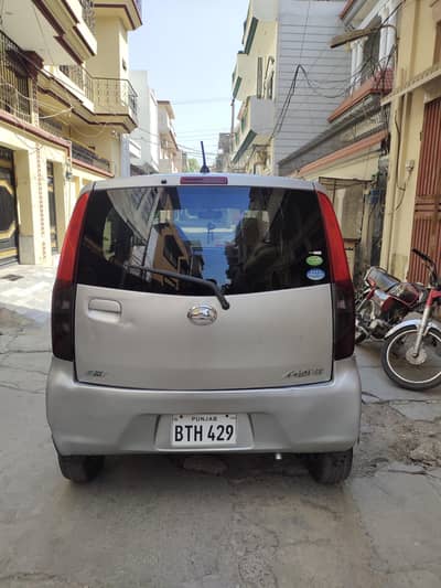 Daihatsu Move 2015
