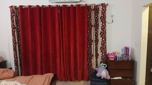 A Good velvet curtains Available