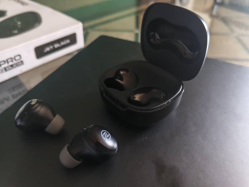 Zero Earbuds ATOM PRO 1