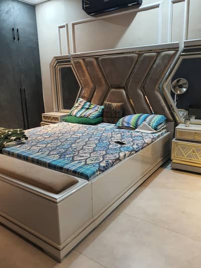 selling bed with dressing table