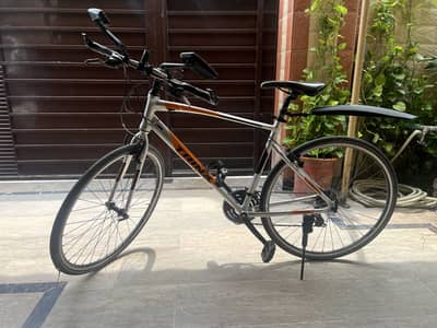 Trinx Free 1.0 Hybrid Bike