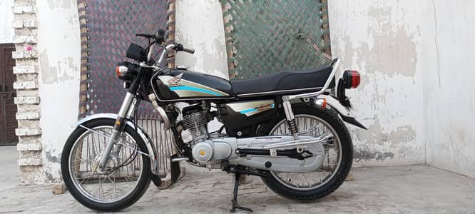 Honda 125 total genuine condition