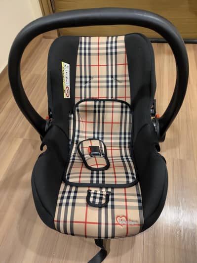 tinnies carry cot or car seat