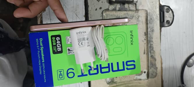 Infinix Smart 9 Ram:4+4 Memory 64 bahut hi acchi mobile hai