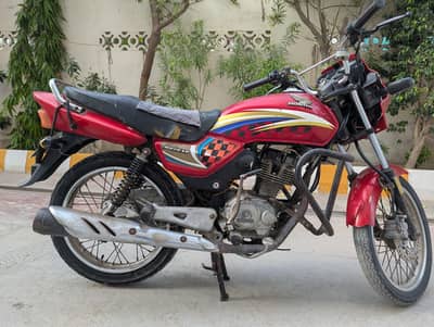 Honda 125 Deluxe