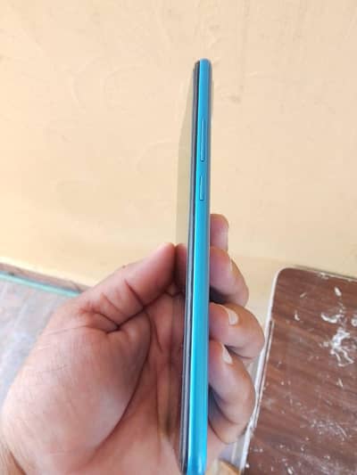 OPPO A16e