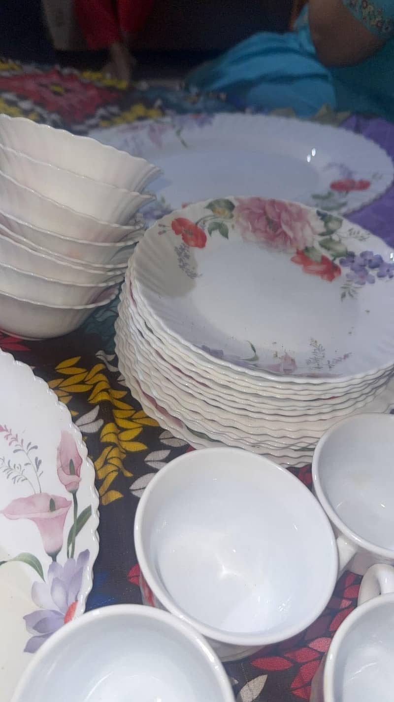pathar set (ceramic dinner set) 1