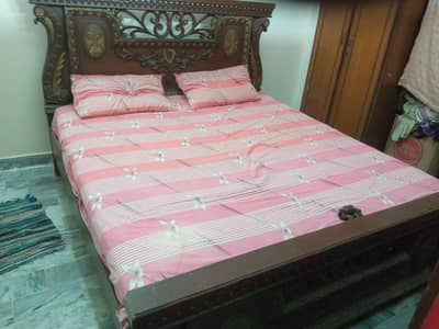 full size bed