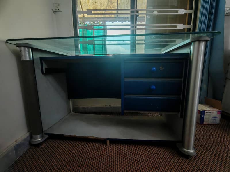 computer table/study table 0
