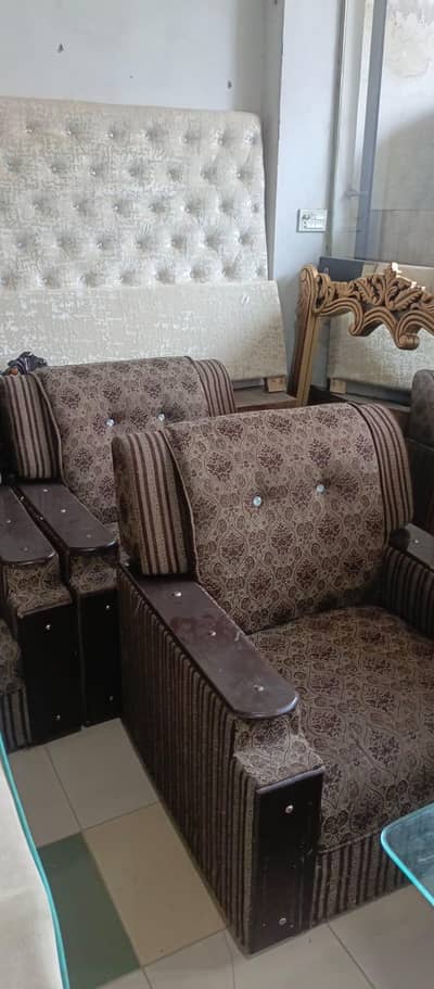 7 seater and 5 seater