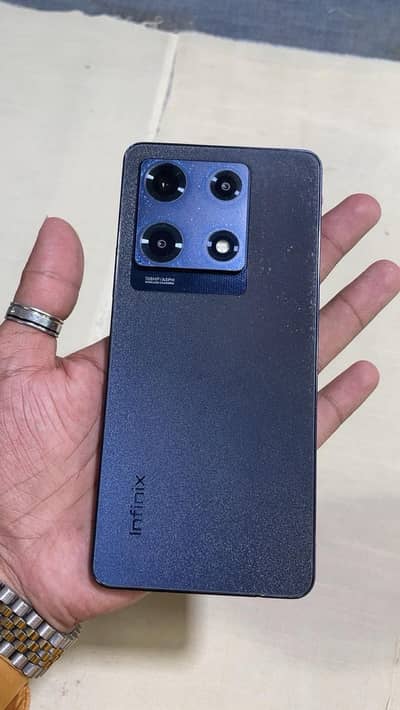 Infinix Note 30 Pro