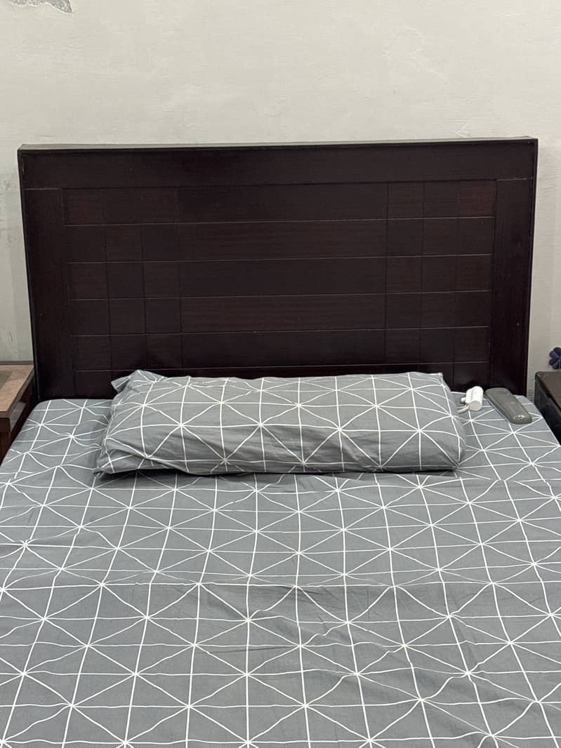 Single Bed 0