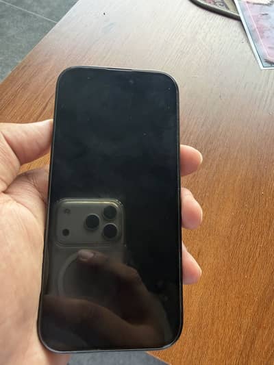 Apple iPhone 16 Pro
