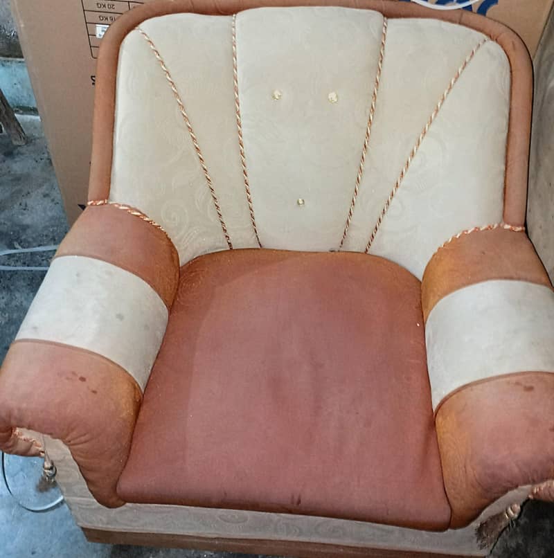 Single Side Sofa (Old) 1