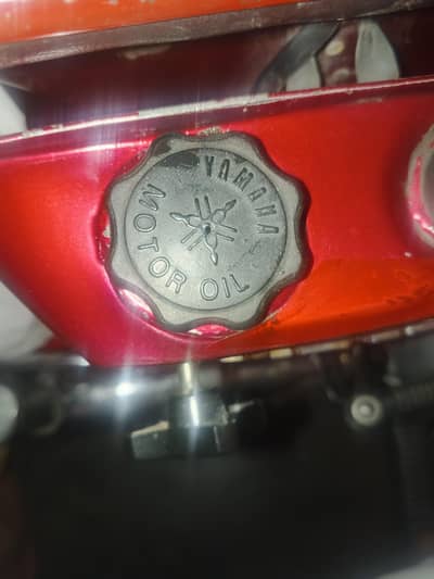 Yamaha 2000