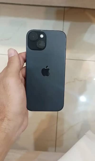Apple iPhone 15