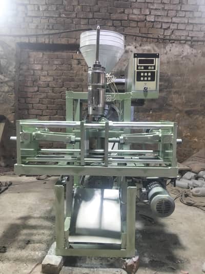 New Auto blow molding machine|plastic bottles making machinery