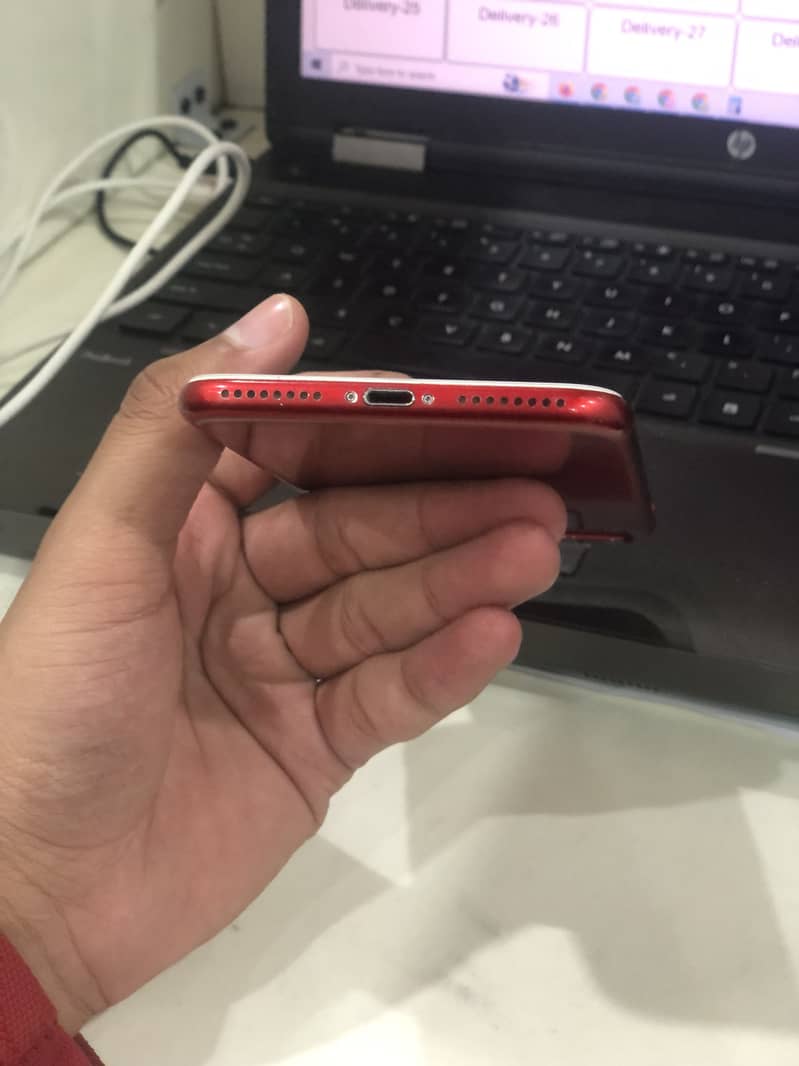 Apple iPhone 7 Plus 3