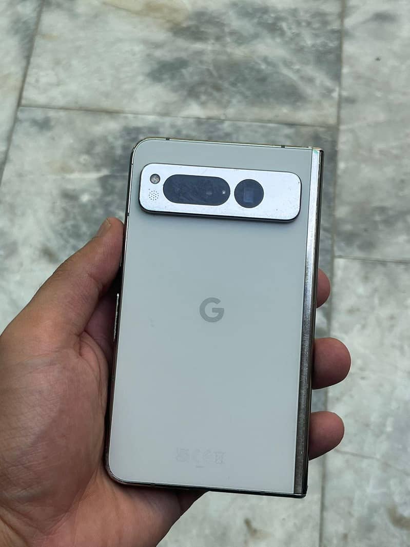 Google Pixel Fold 4