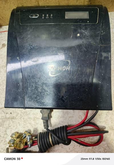 homage ups. 12 volt 2 fan 3 lights used easily