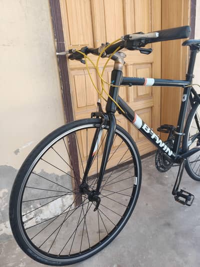 Bicycle | hybrid bicycle | cycling | giant | bike |