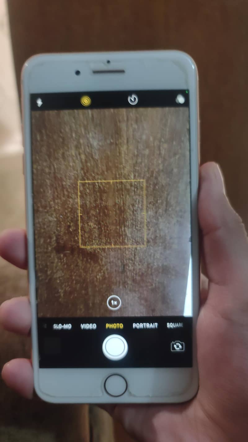 Apple iPhone 8 Plus 3