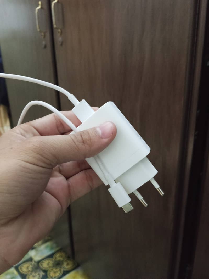 Realme C75 5