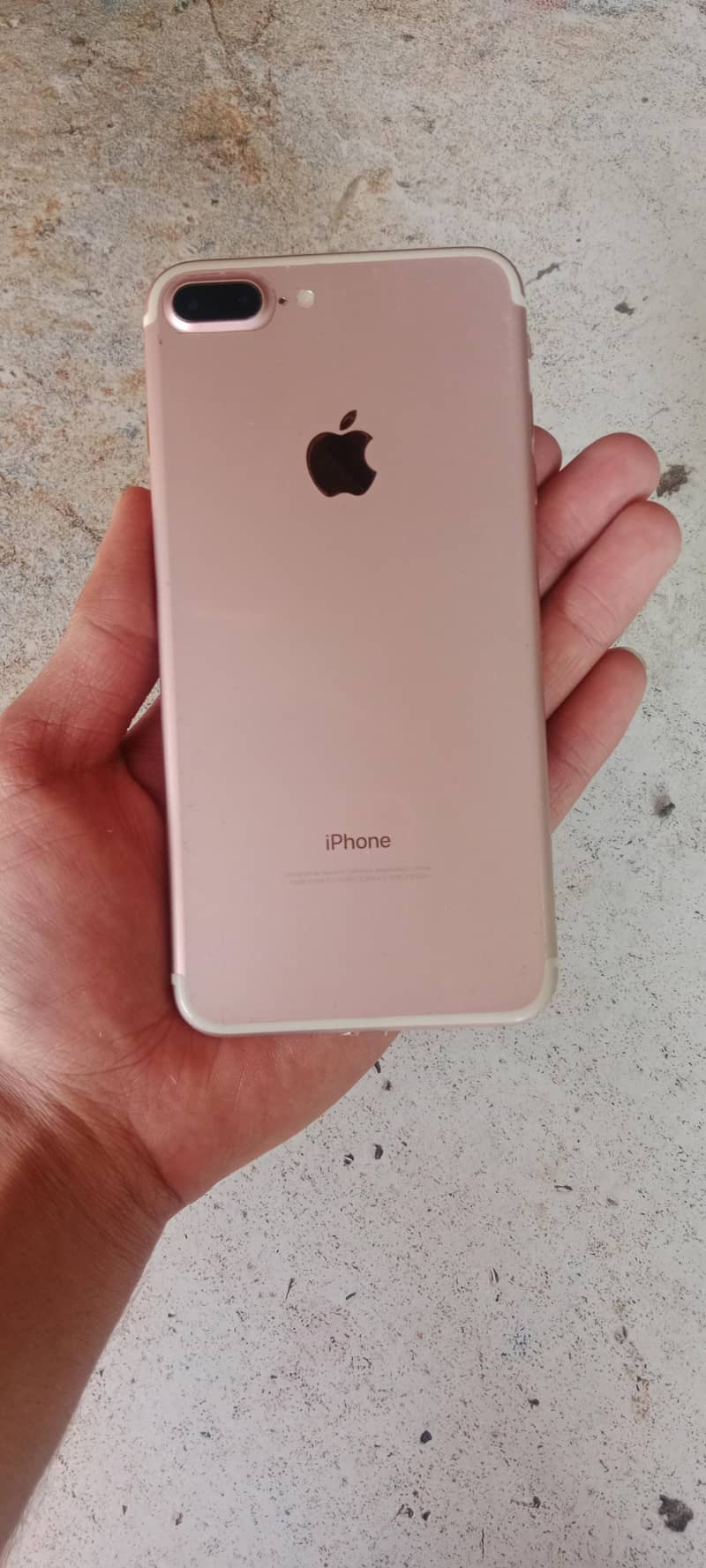 Apple iPhone 7 Plus 5