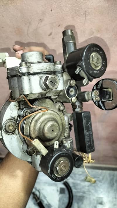 CNG Cylinder+Kit for sale