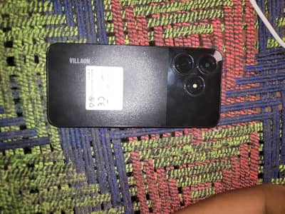 Villaon V40s 4/64 with box