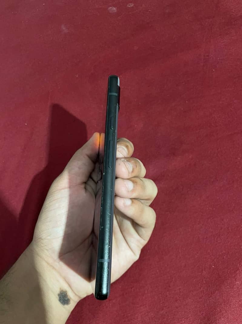Google Pixel 6a 5