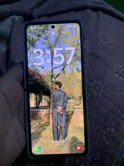 Samsung Mobile Z Flip 2