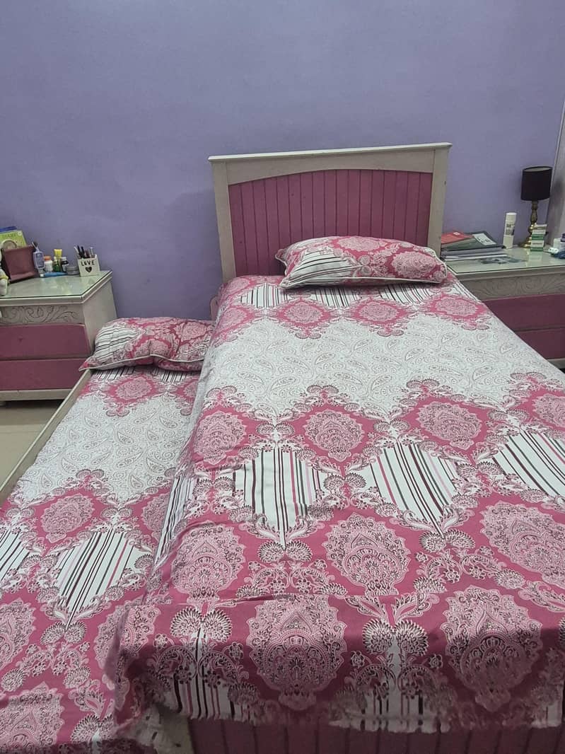 single bed 0